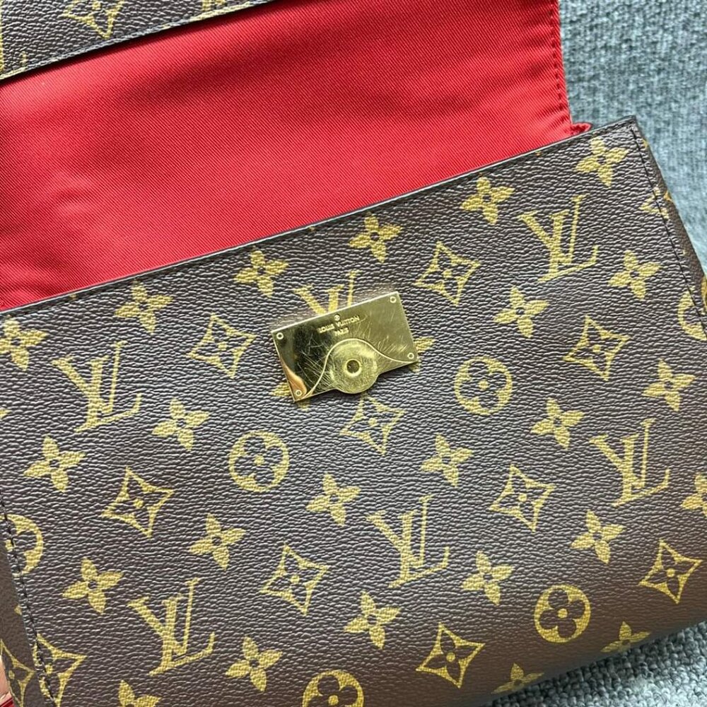 100% Authentic Louis Vuitton Monogram Cluny BB Satchel Bag - Picture 10 of 16